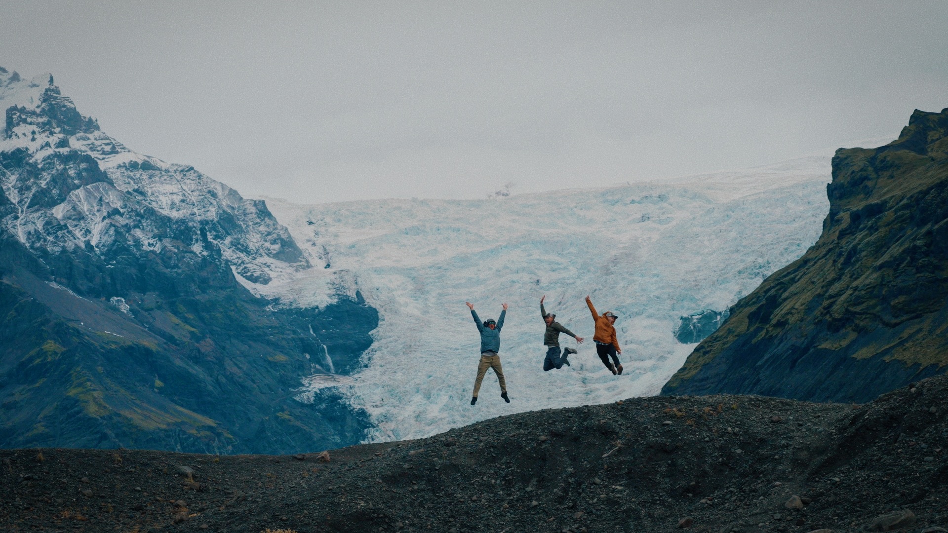 Vivid Dreams — still 22